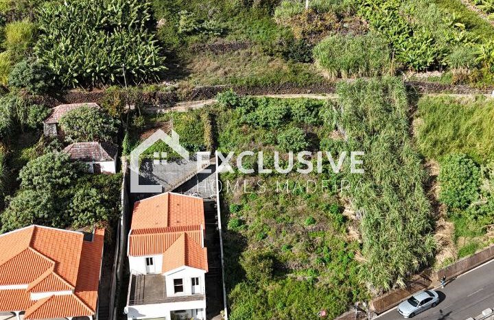 Building Land in Calheta Madeira
