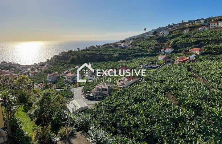 Modern T3 Villa with Stunning Ocean View in Ponta do Sol, Madeira