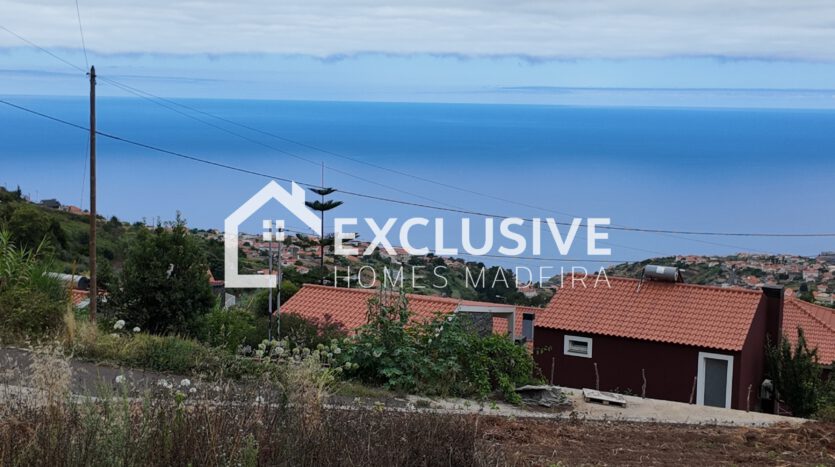 Charming Modernized Stone House with Panoramic Ocean Views in Florencas, Calheta